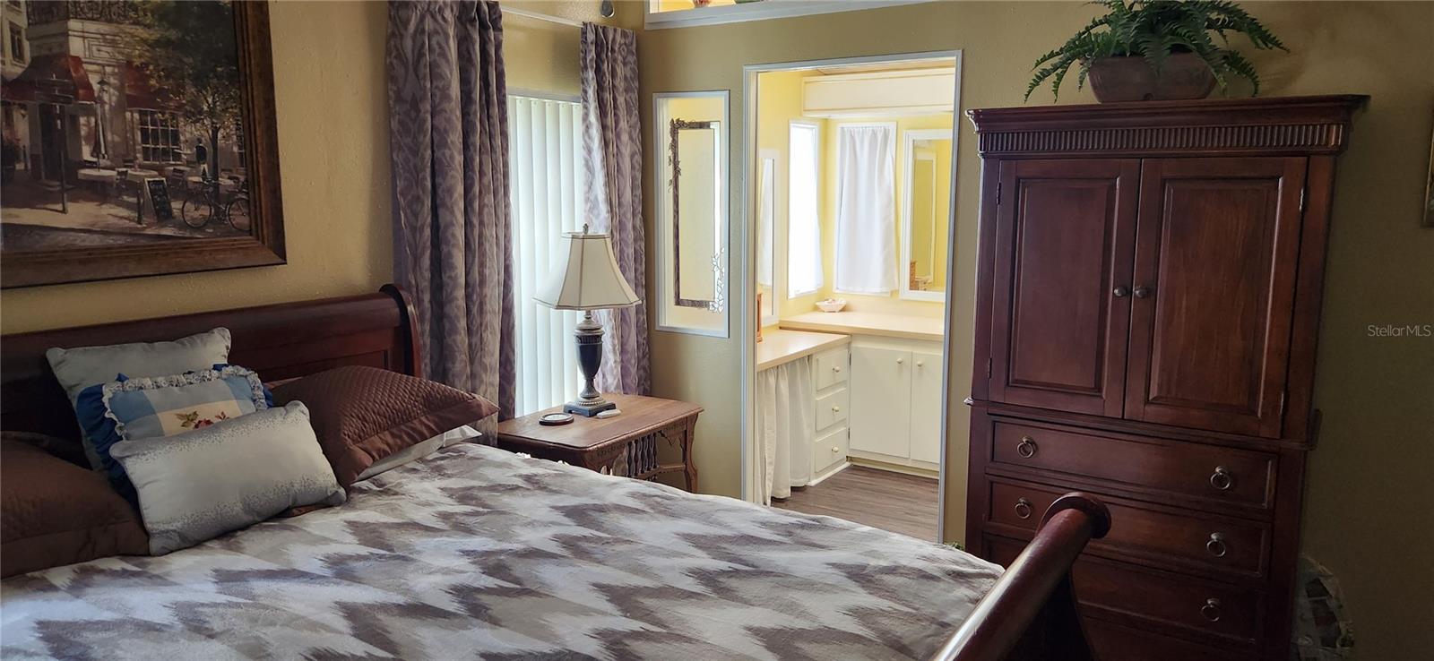 Image 14 of 20 For 36330 Le Sabre Way