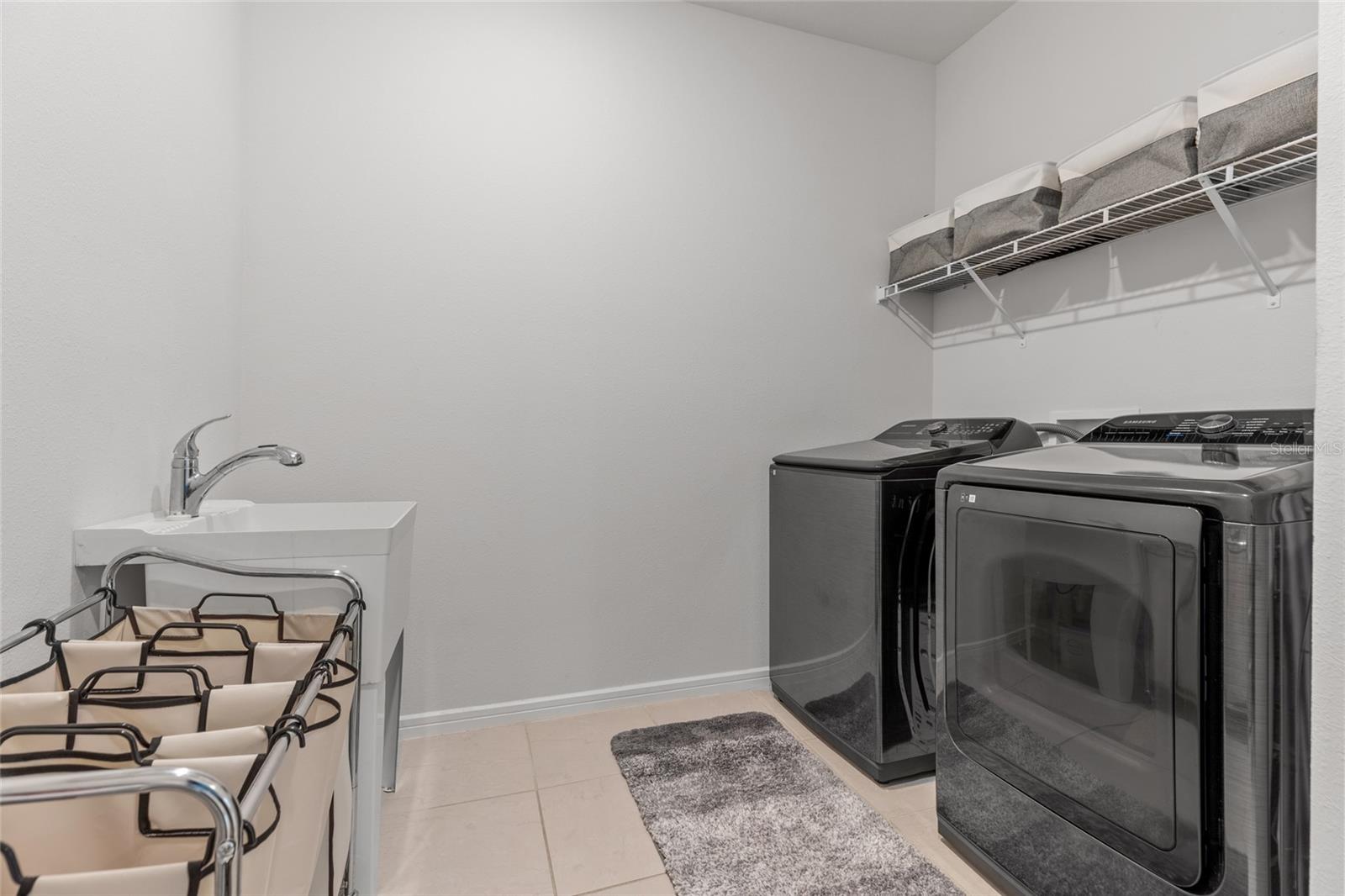 Listing photo id 23 for 6248 Bradford Woods Dr