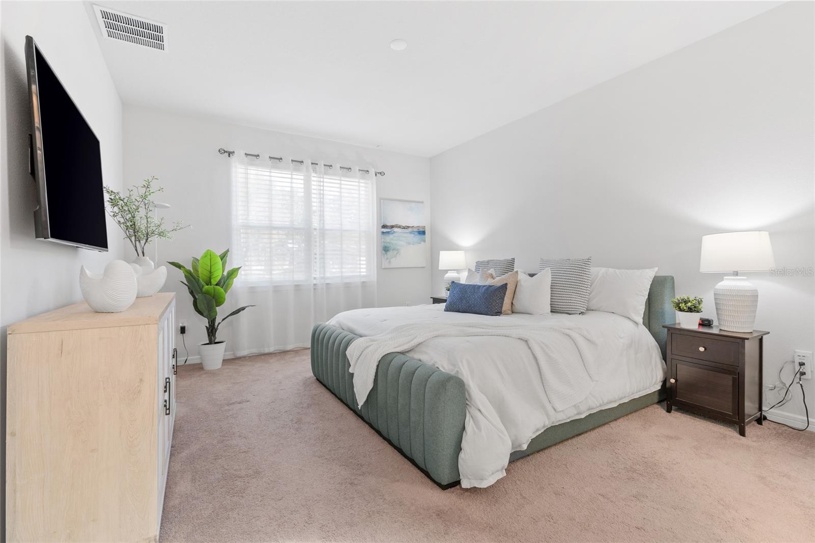 Listing photo id 24 for 6248 Bradford Woods Dr