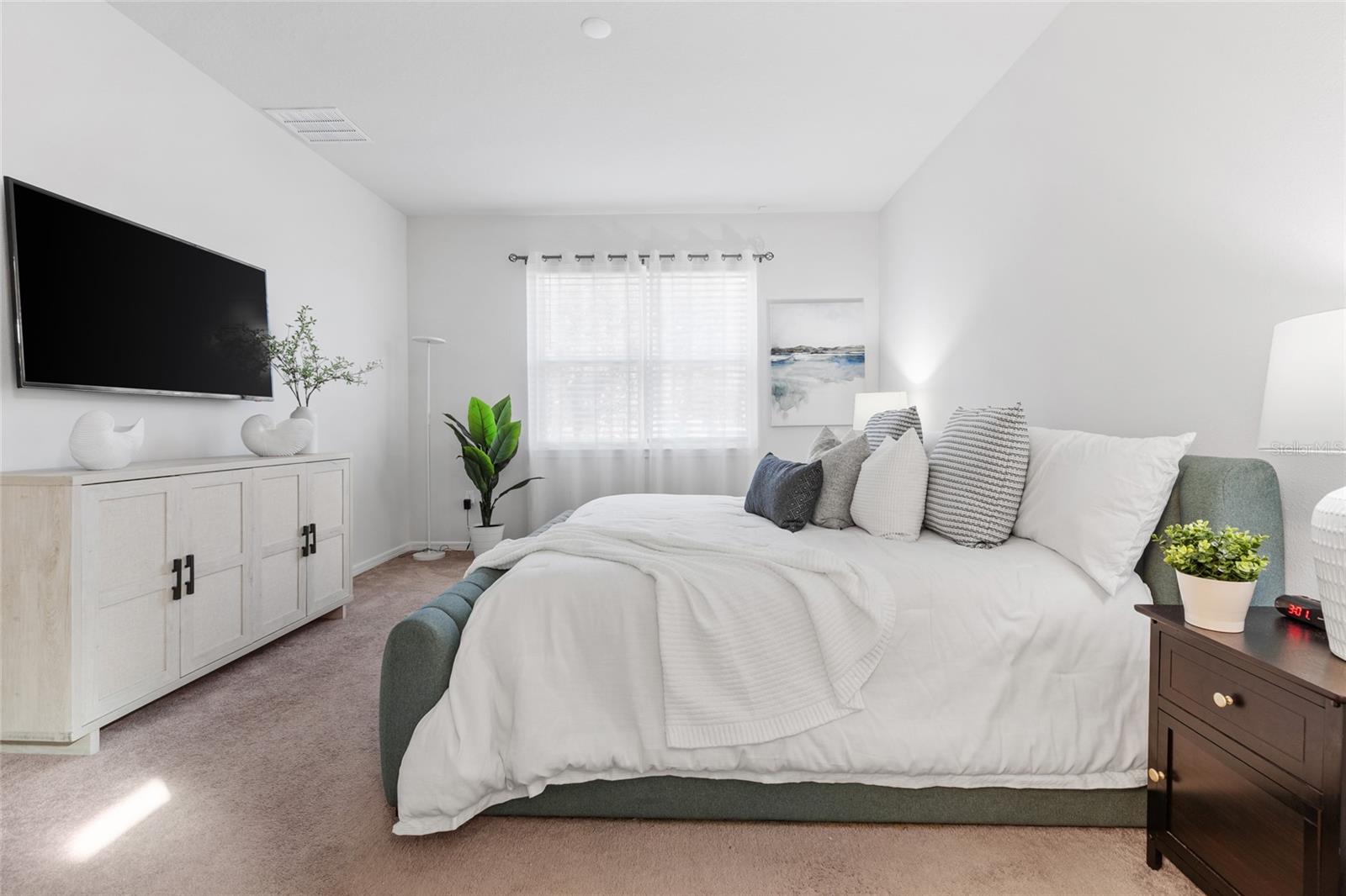 Listing photo id 27 for 6248 Bradford Woods Dr