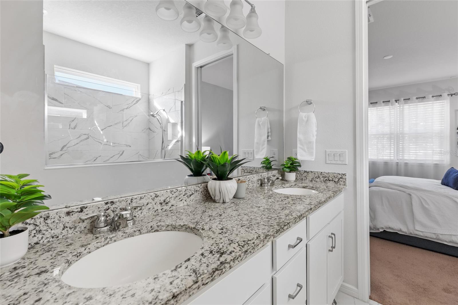 Listing photo id 29 for 6248 Bradford Woods Dr