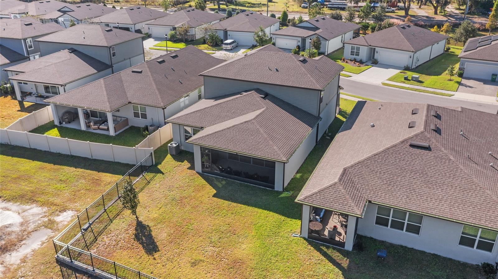 Listing photo id 60 for 6248 Bradford Woods Dr