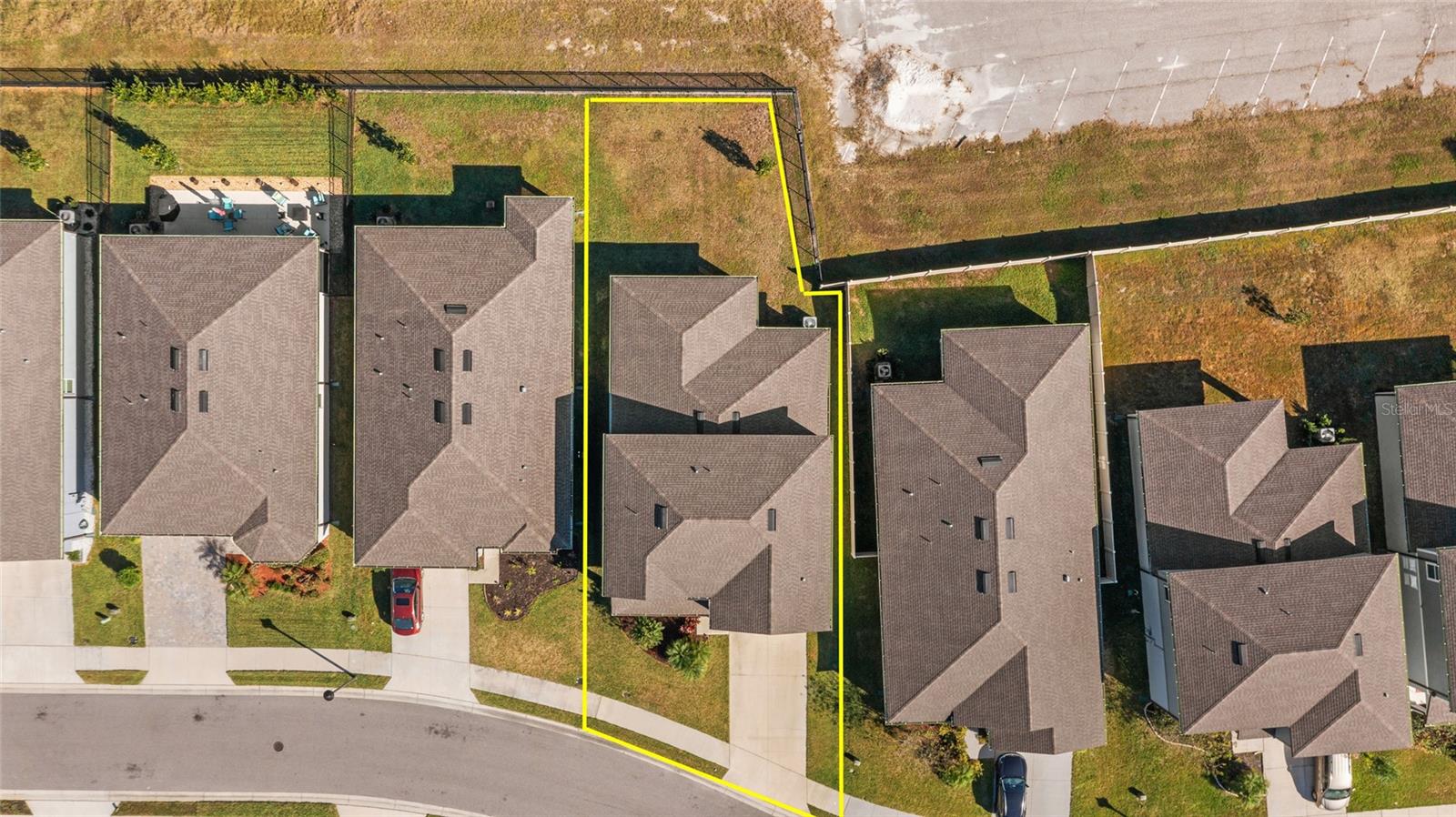 Listing photo id 63 for 6248 Bradford Woods Dr