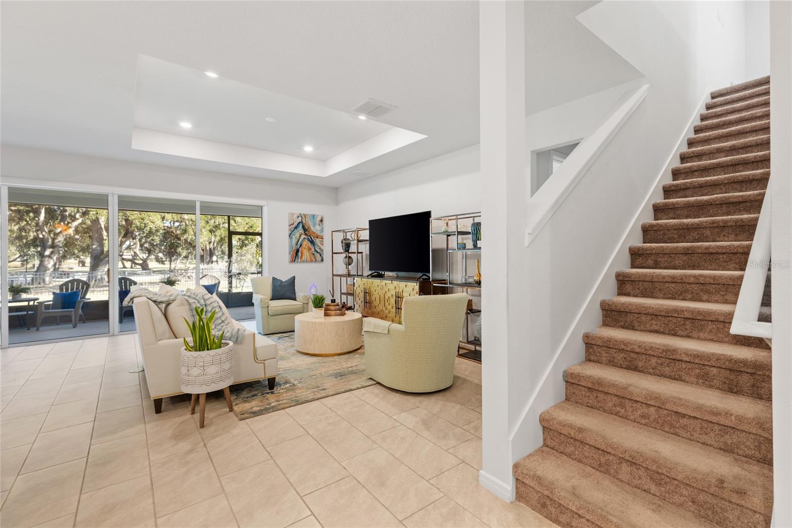 Listing photo id 6 for 6248 Bradford Woods Dr