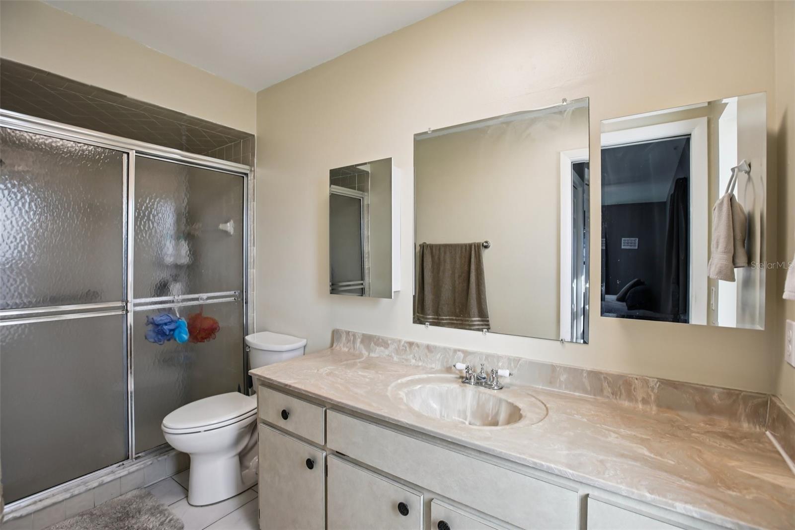 Image 21 of 34 For 2083 Arbuckle Road