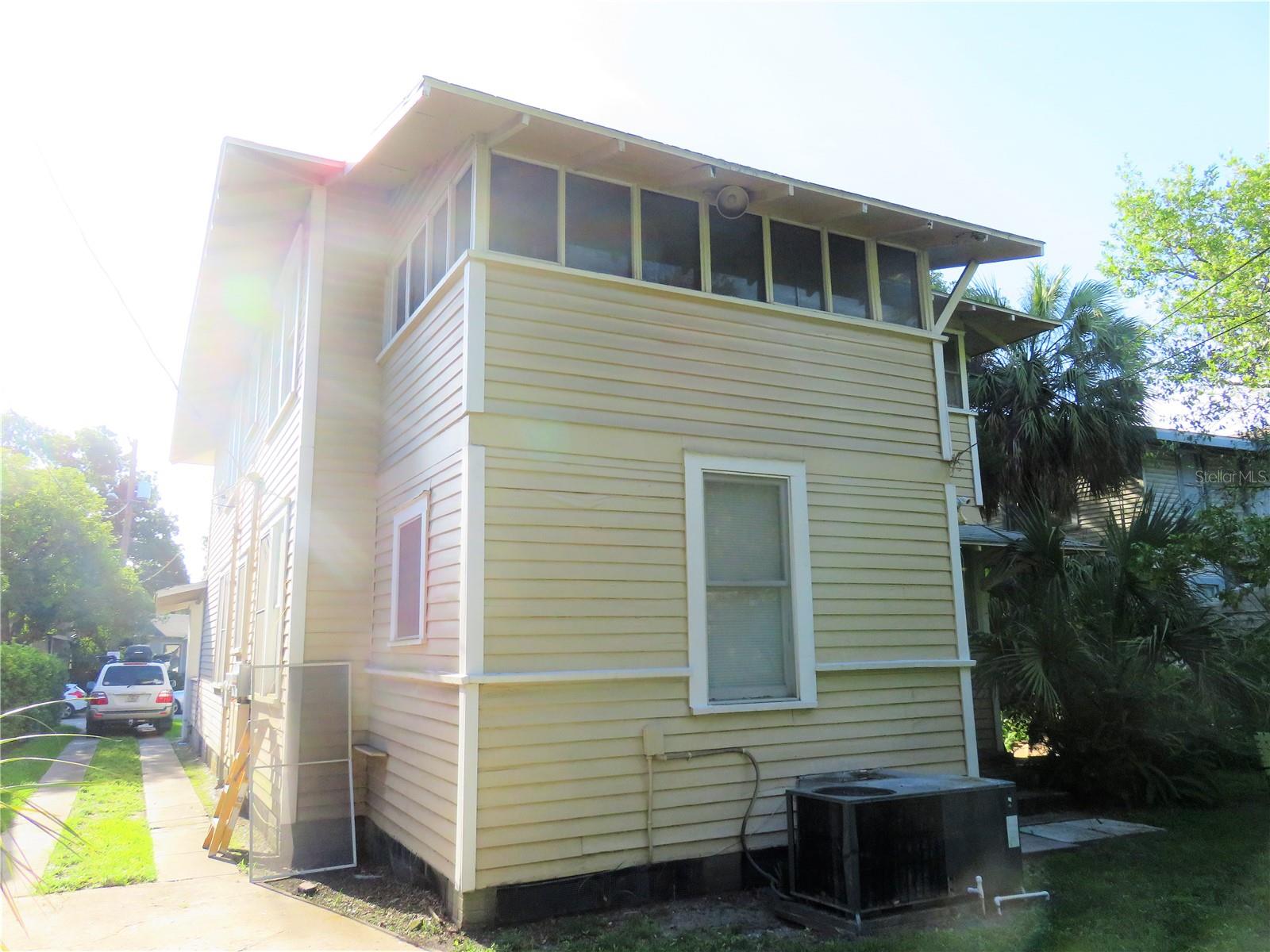 Image 19 of 19 For 607 Willow Avenue 1-2