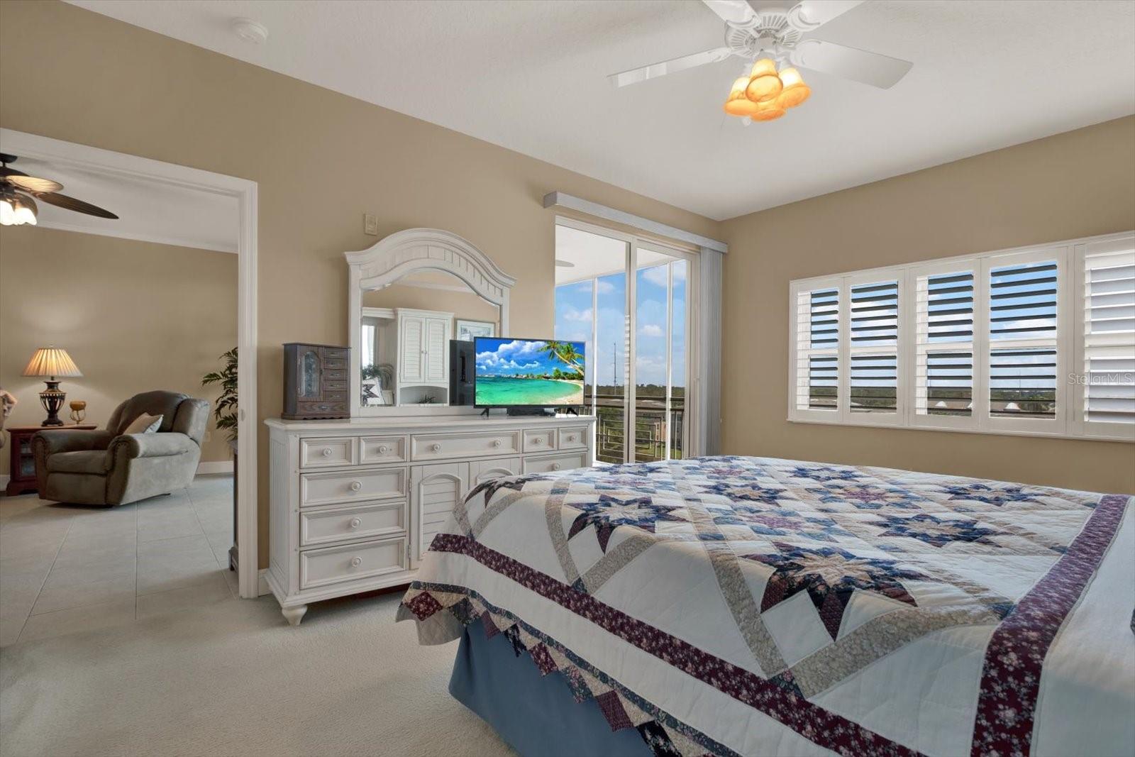 Image 23 of 57 For 7069 Key Haven Road 602