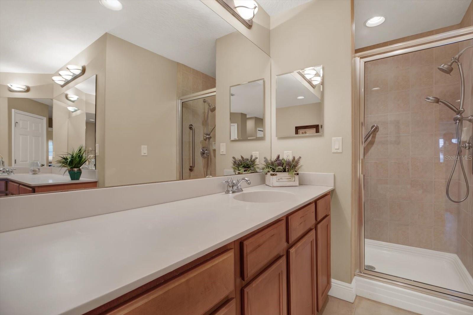 Image 29 of 57 For 7069 Key Haven Road 602