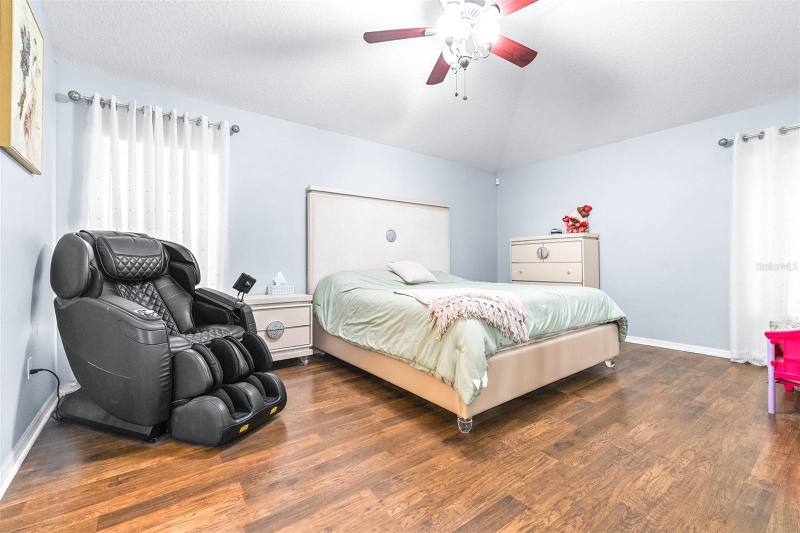 Image 22 of 52 For 16641 Fairbolt Way