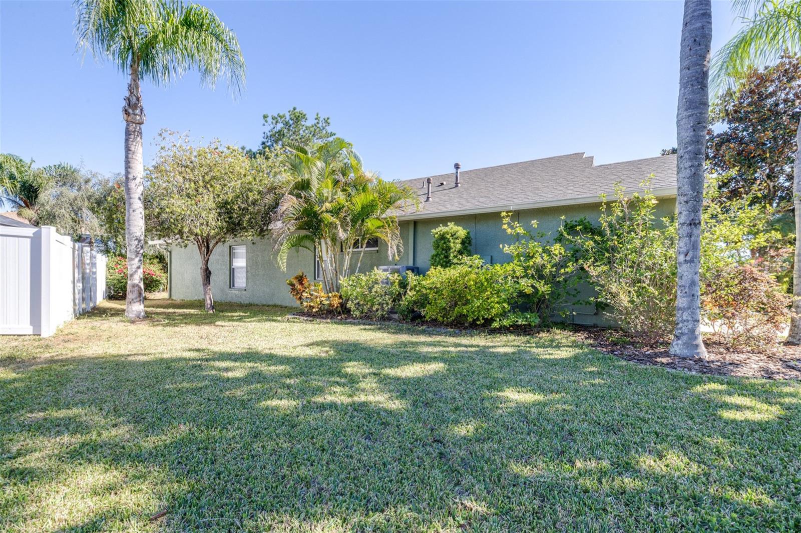 Image 37 of 52 For 16641 Fairbolt Way