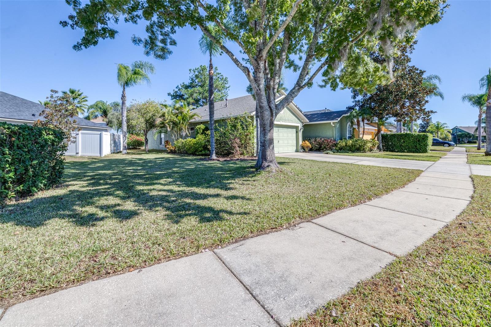 Image 38 of 52 For 16641 Fairbolt Way