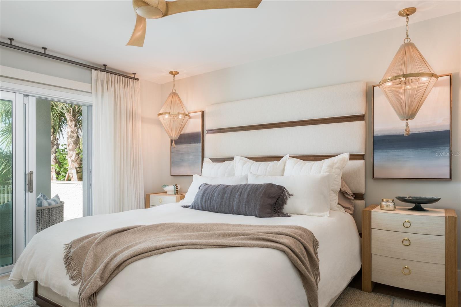 Image 18 of 49 For 2807 Sunset Way