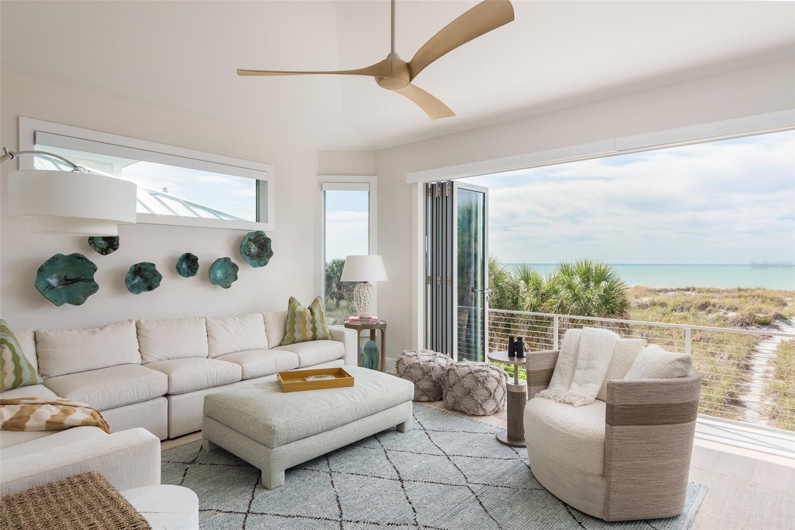 Image 28 of 49 For 2807 Sunset Way