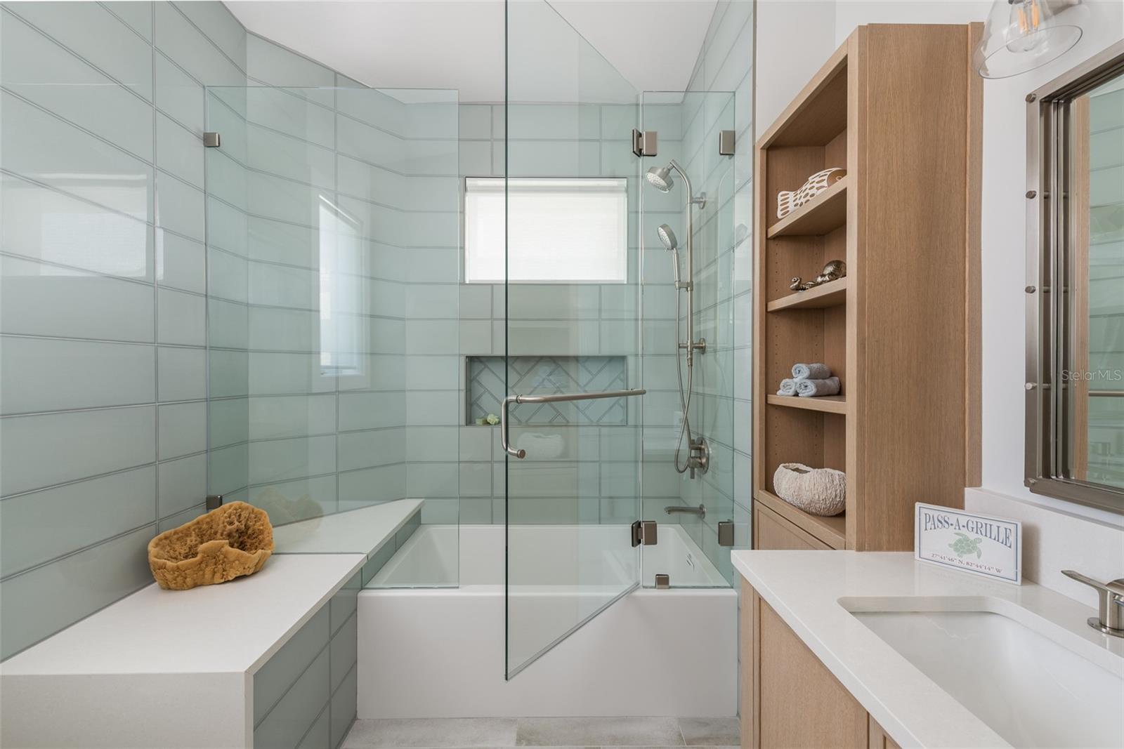 Image 32 of 49 For 2807 Sunset Way