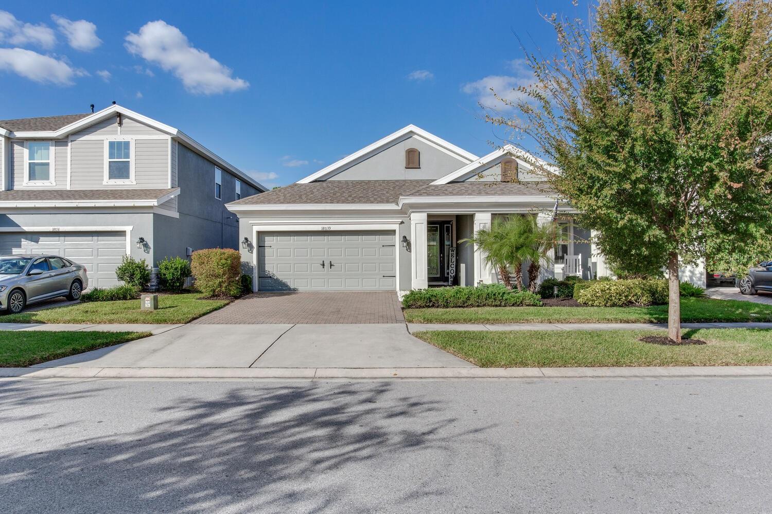 Listing photo id 60 for 18039 Aero Avenue