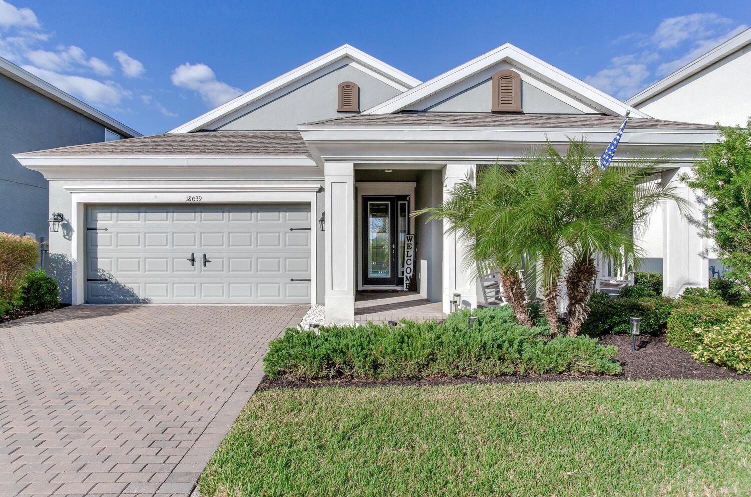 Listing photo id 6 for 18039 Aero Avenue