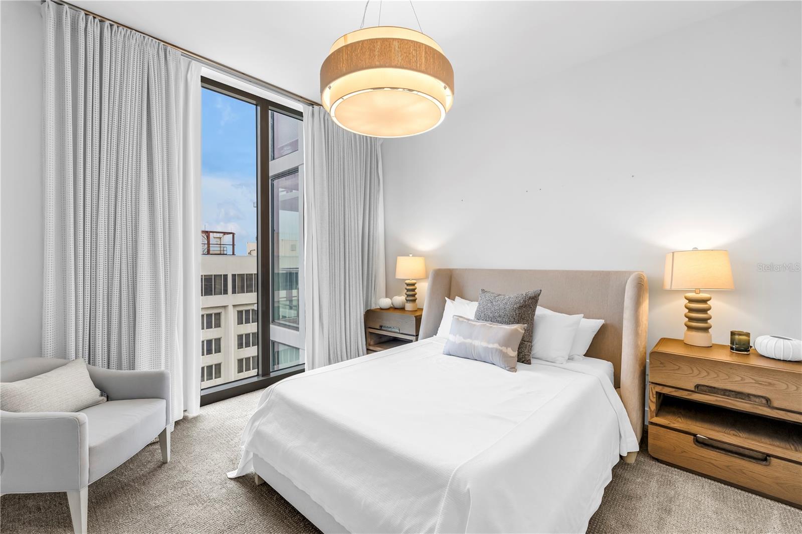 Image 20 of 52 For 301 1st Street S 1501