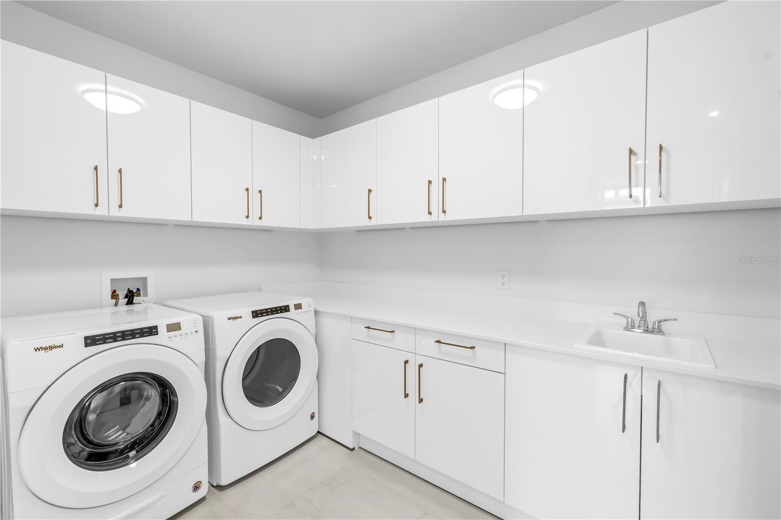 Image 30 of 52 For 301 1st Street S 1501