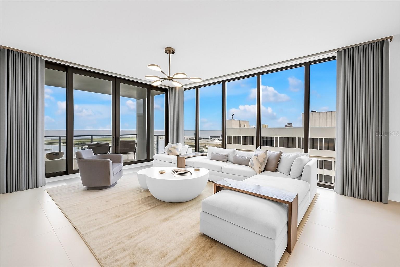 Image 31 of 52 For 301 1st Street S 1501