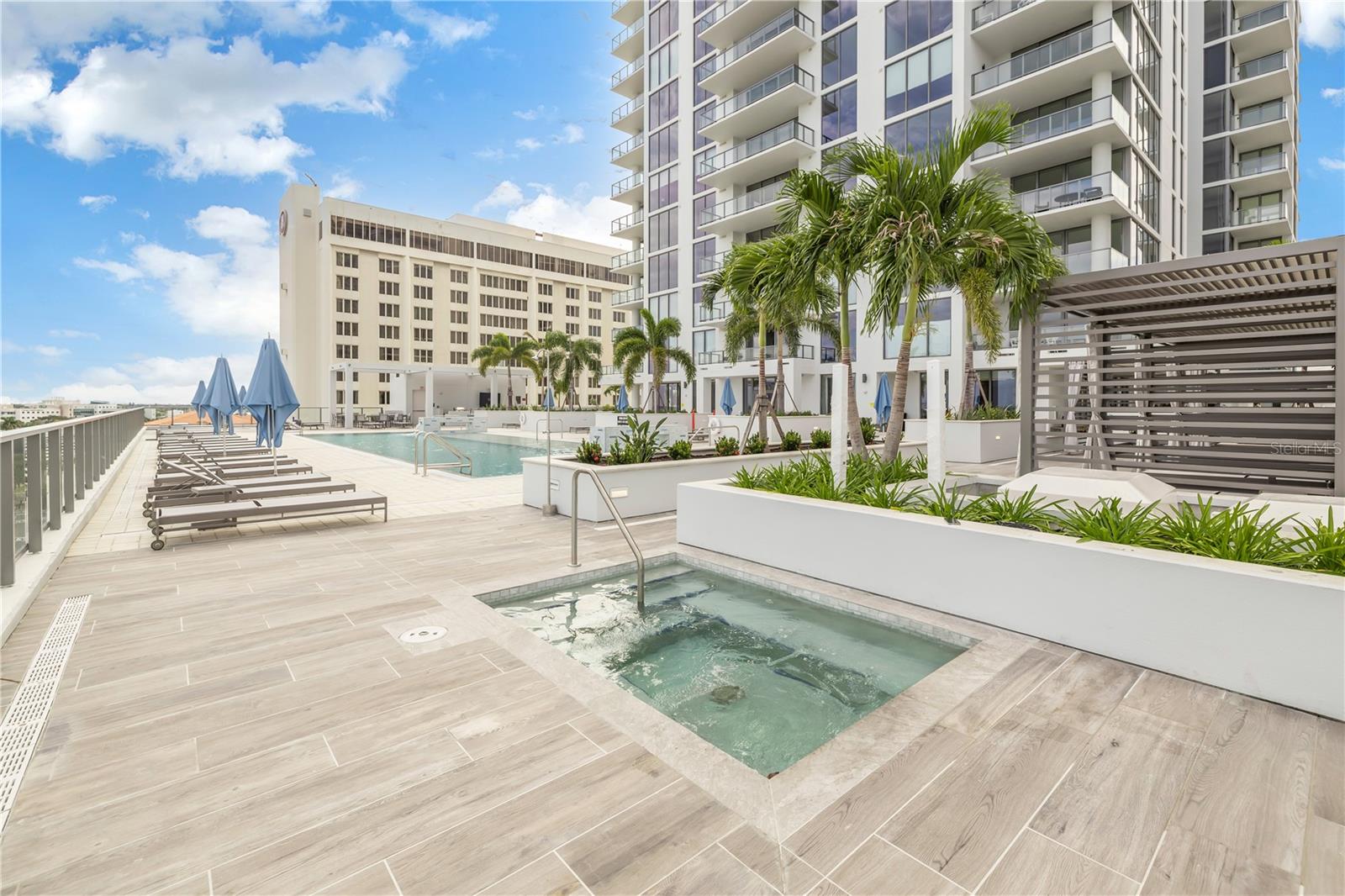 Image 34 of 52 For 301 1st Street S 1501