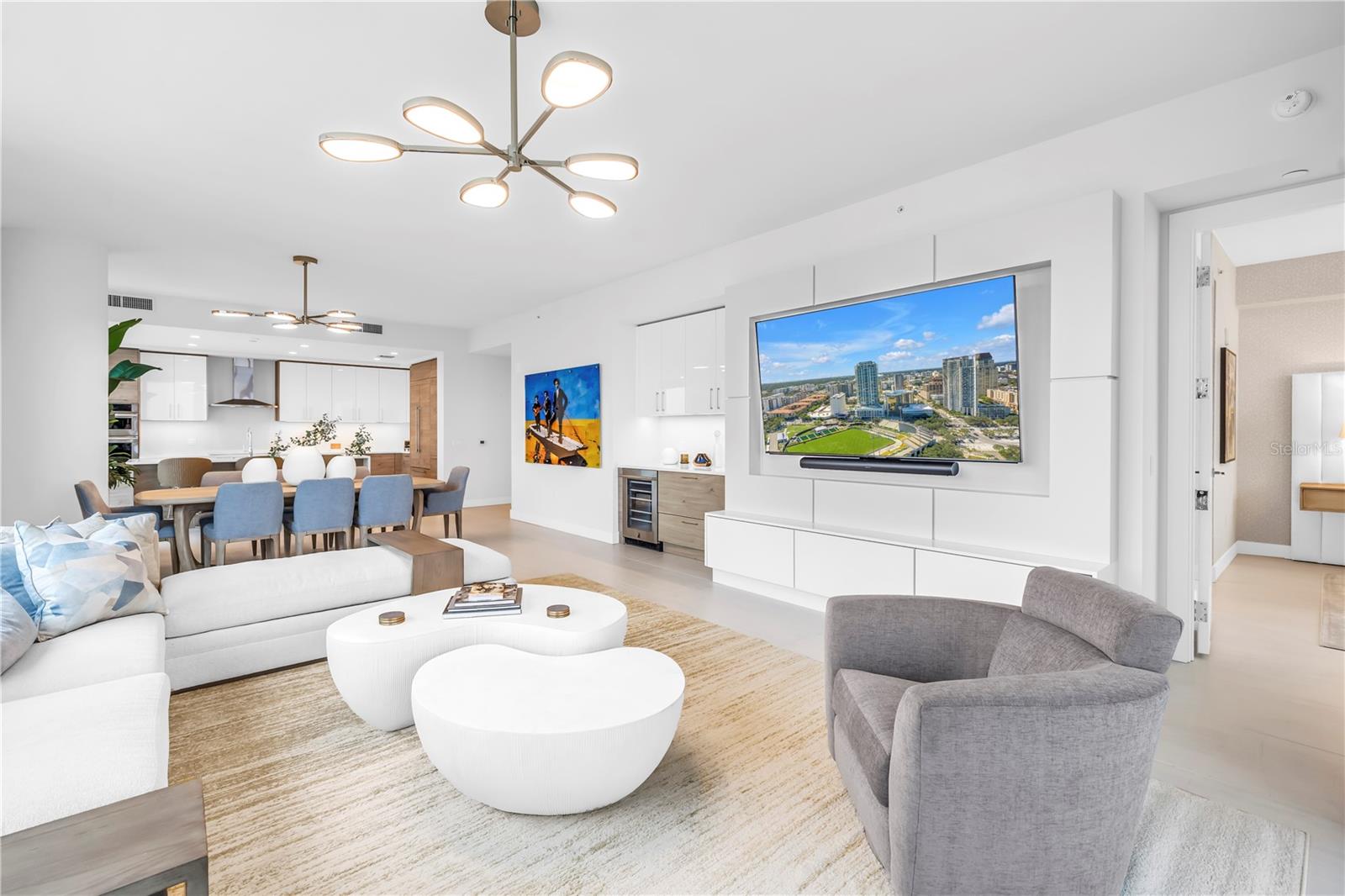 Image 4 of 52 For 301 1st Street S 1501