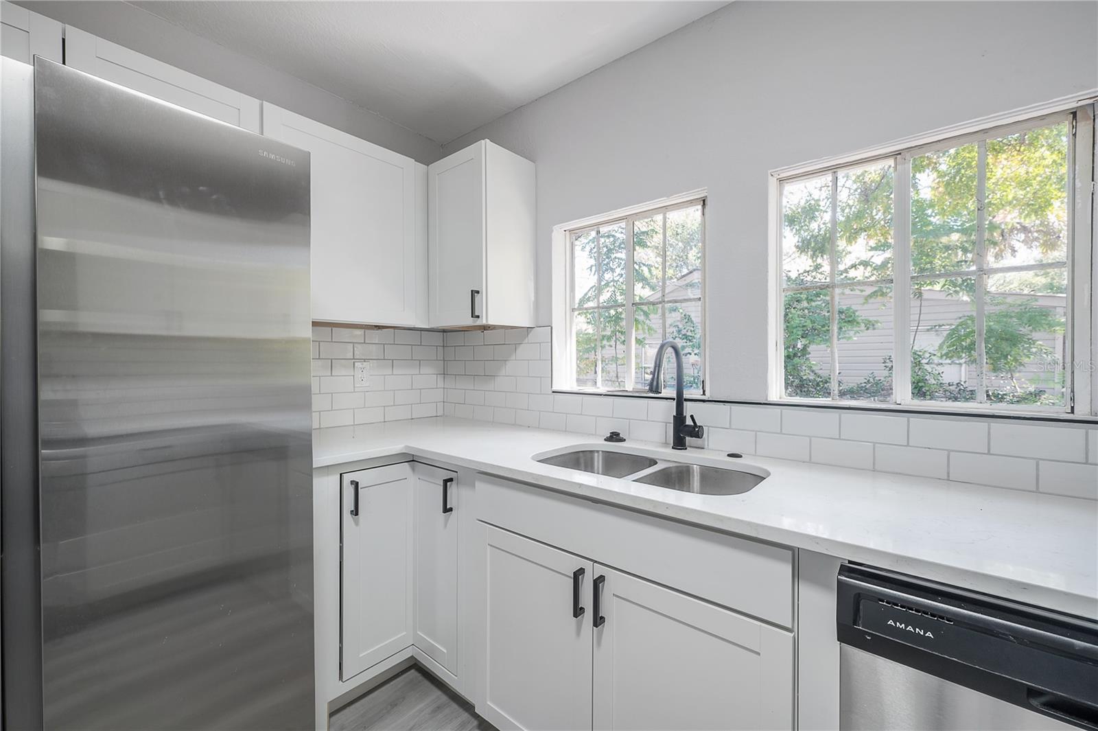 Image 18 of 38 For 38352 Corey Street