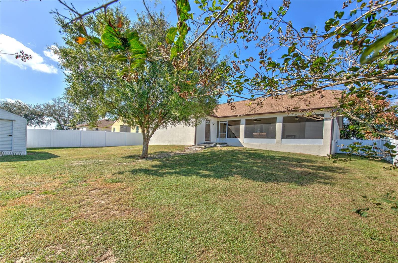 Image 11 of 51 For 6537 Crews Vue Loop