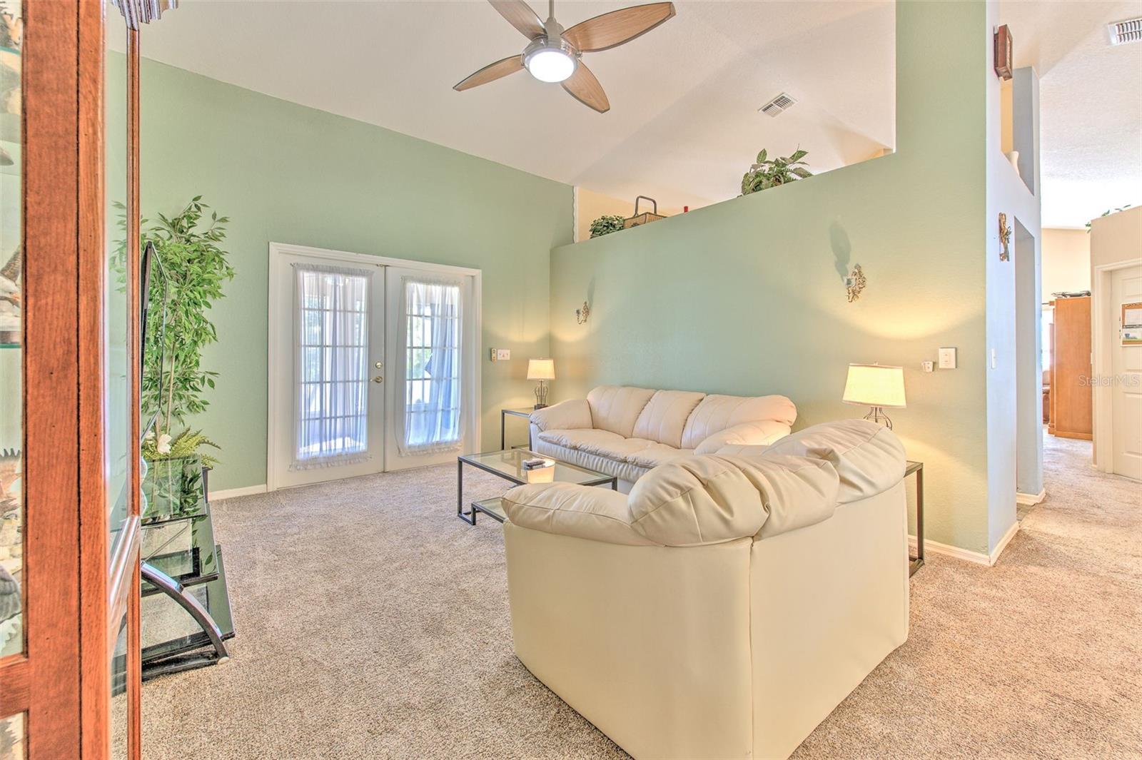 Image 19 of 51 For 6537 Crews Vue Loop