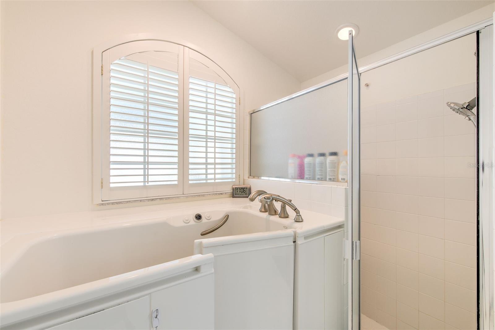 Image 29 of 51 For 6537 Crews Vue Loop