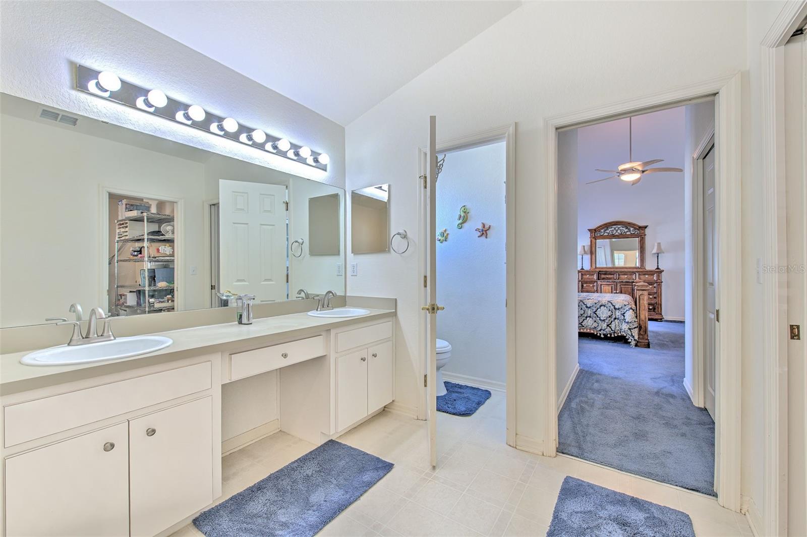 Image 30 of 51 For 6537 Crews Vue Loop