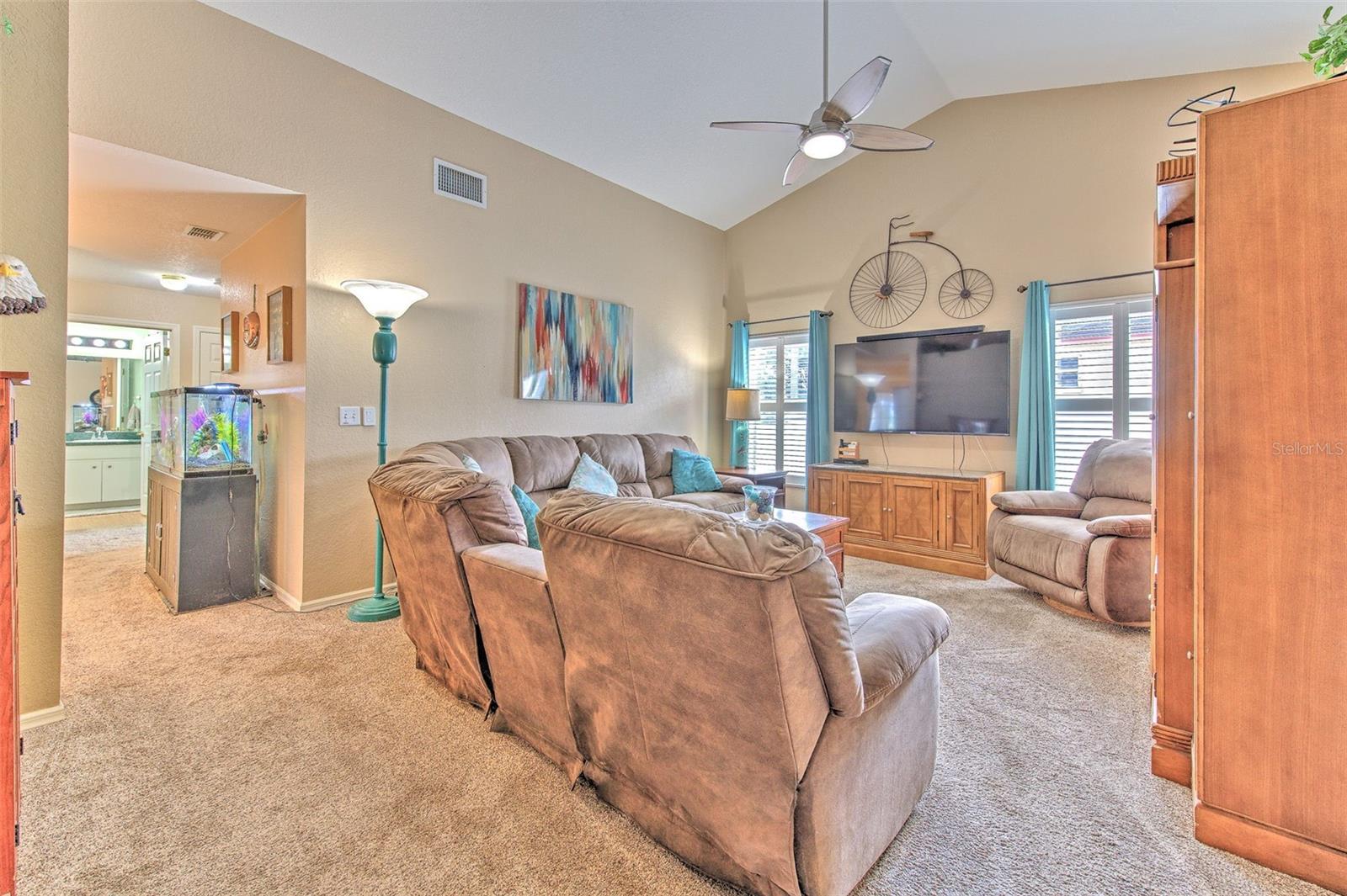 Image 41 of 51 For 6537 Crews Vue Loop