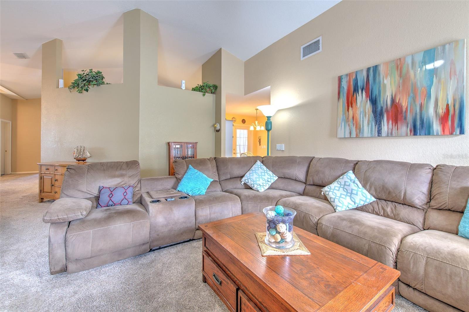 Image 42 of 51 For 6537 Crews Vue Loop