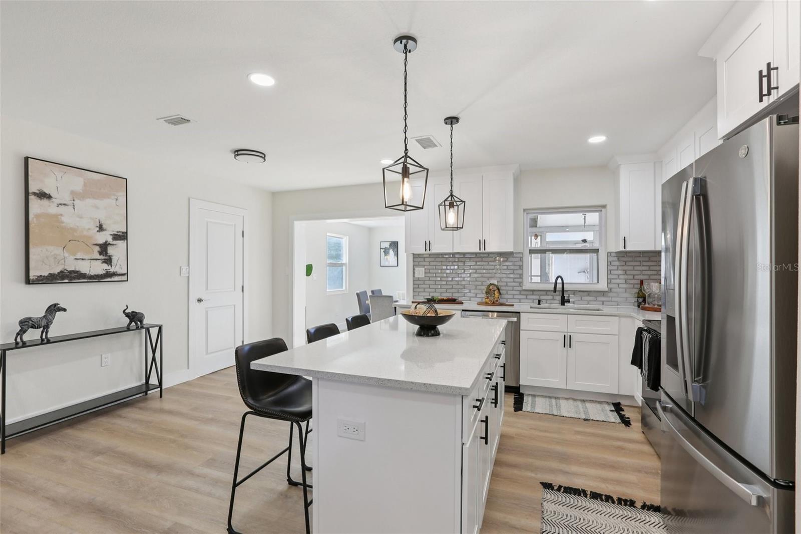 Image 16 of 43 For 1226 Robin Hood Lane