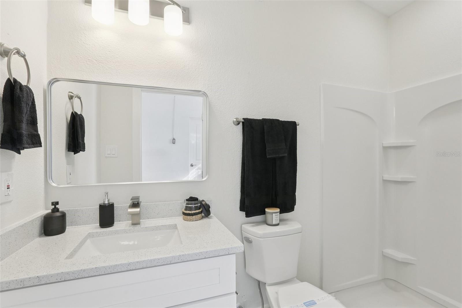 Image 19 of 43 For 1226 Robin Hood Lane