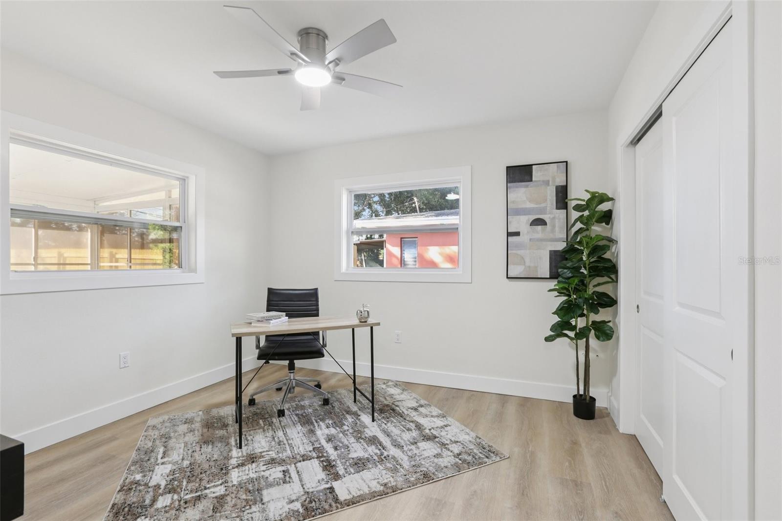 Image 22 of 43 For 1226 Robin Hood Lane