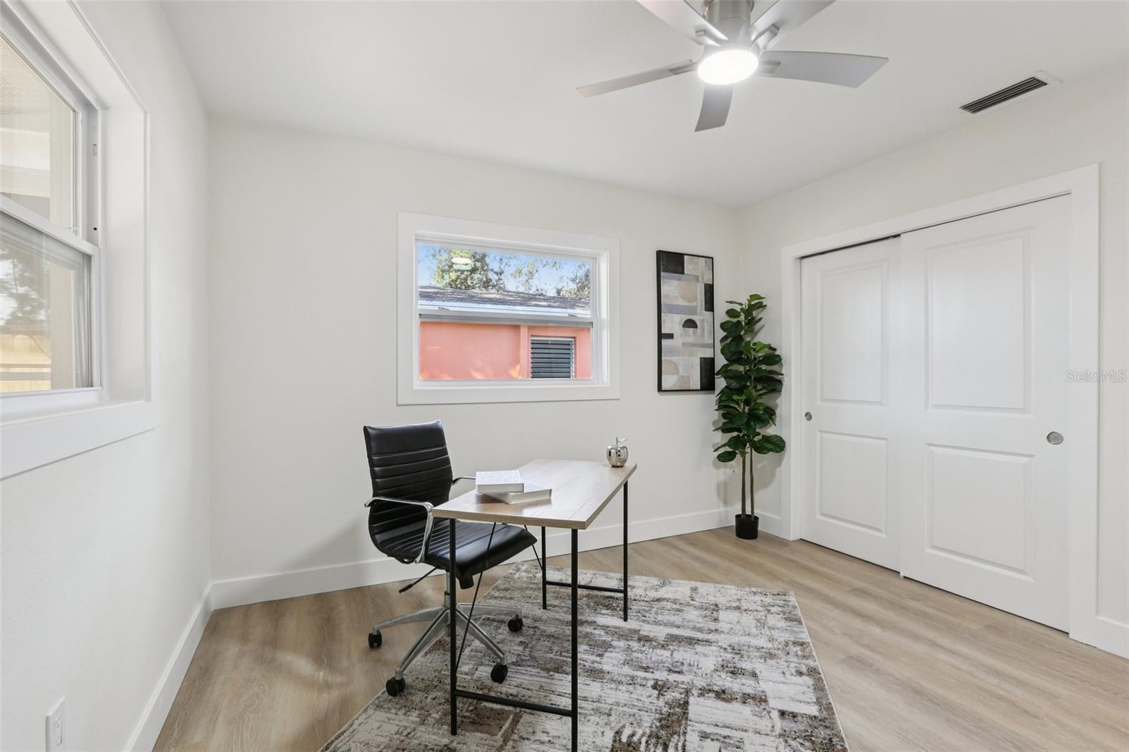 Image 24 of 43 For 1226 Robin Hood Lane