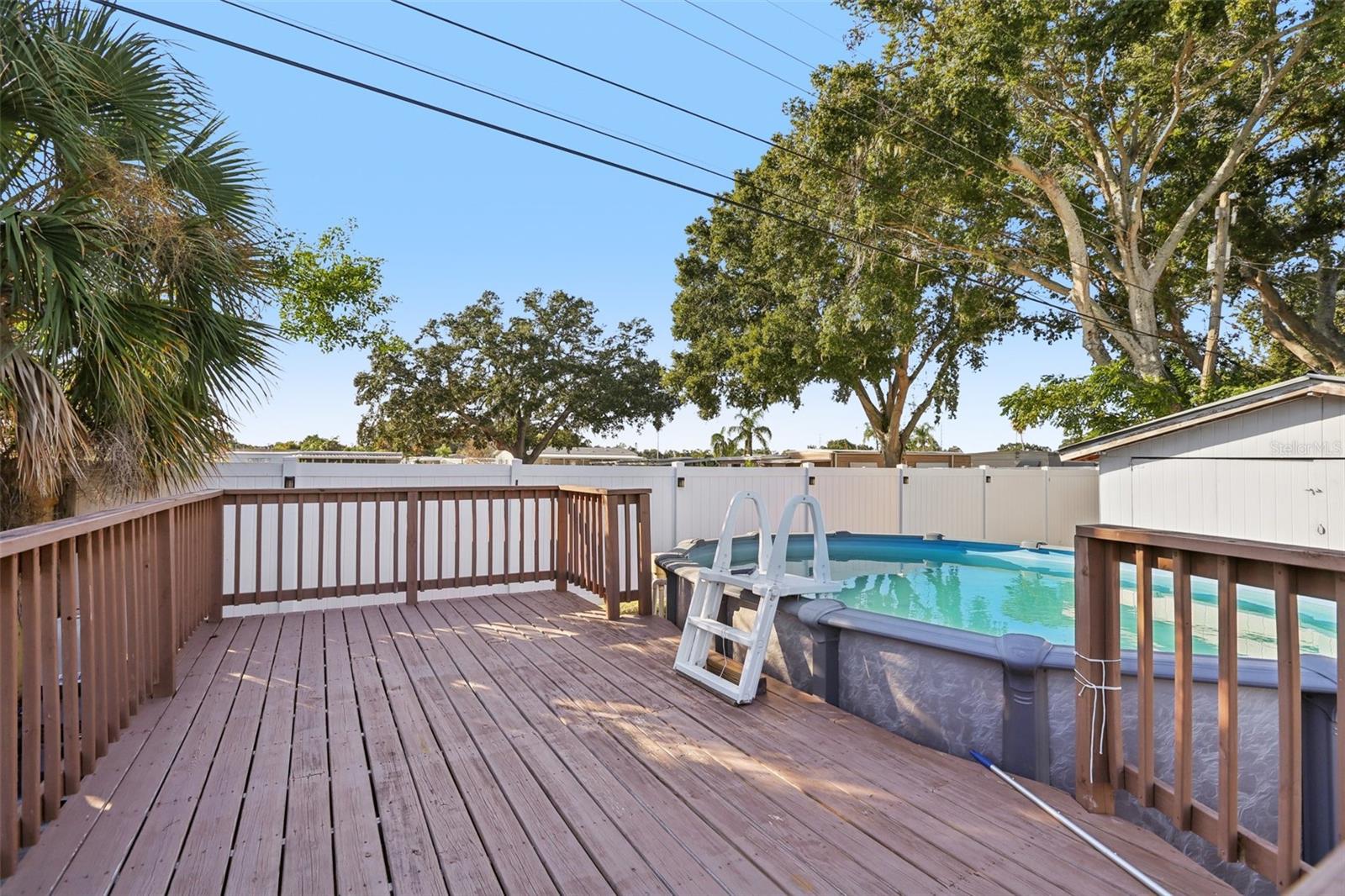 Image 34 of 43 For 1226 Robin Hood Lane