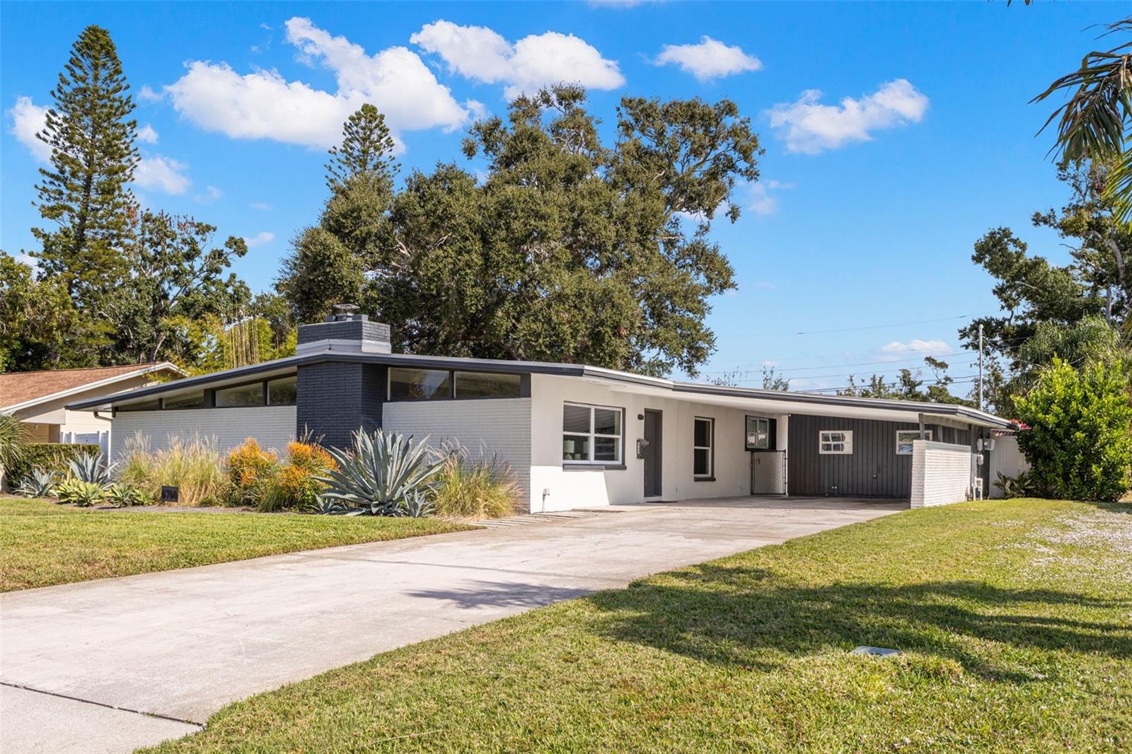 Image 4 of 40 For 6700 23rd Street S