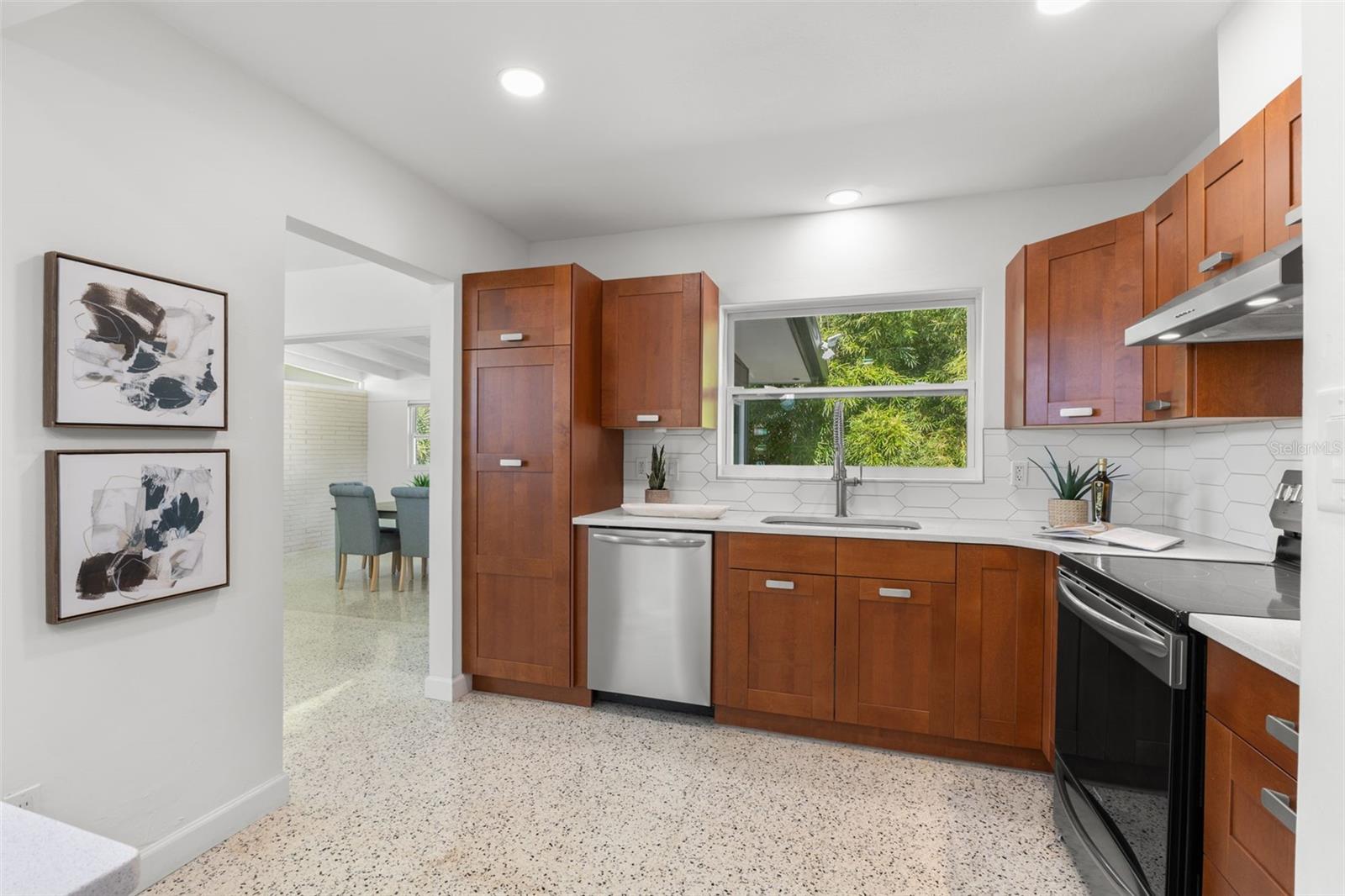 Image 7 of 40 For 6700 23rd Street S