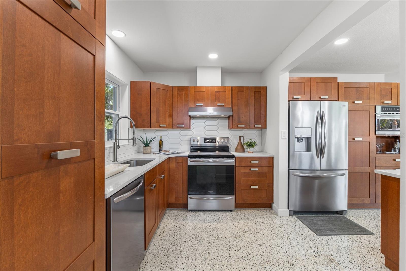 Image 8 of 40 For 6700 23rd Street S