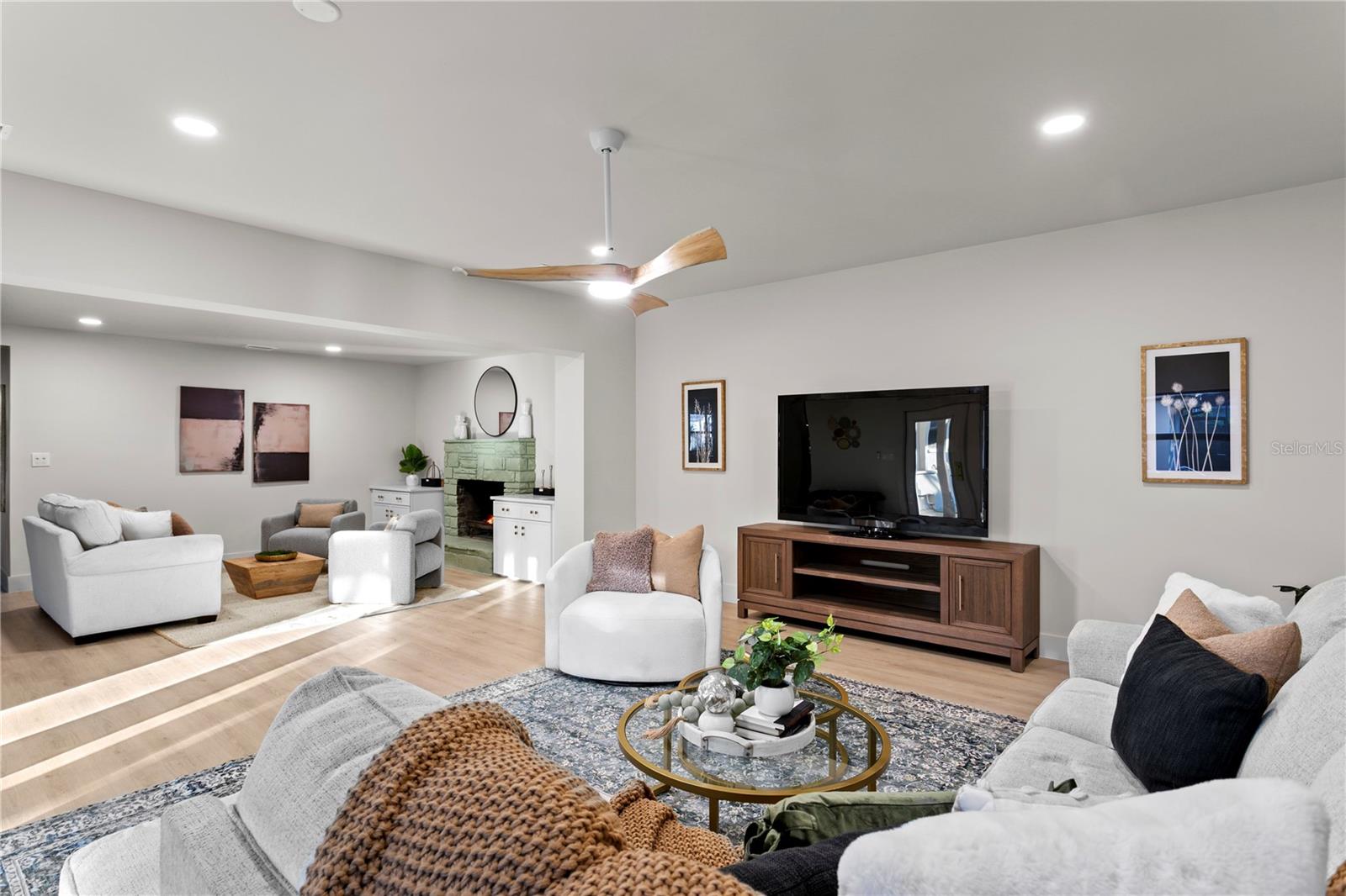 Listing photo id 25 for 4504 Lamb Avenue