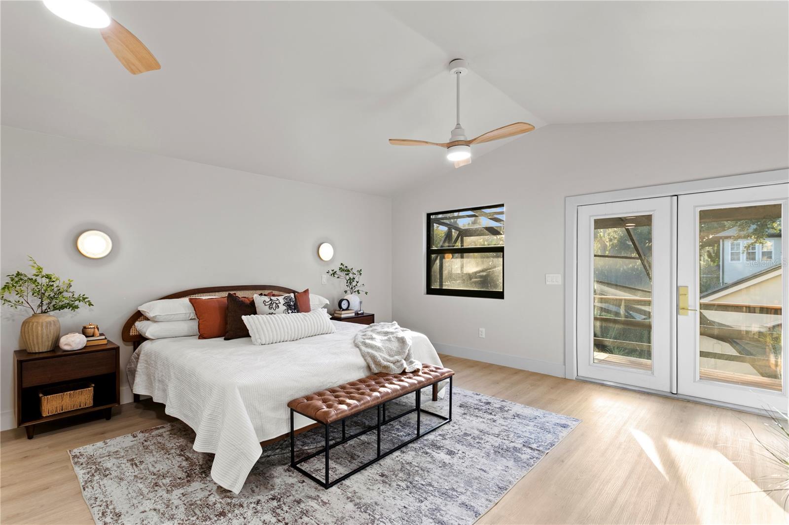 Listing photo id 38 for 4504 Lamb Avenue