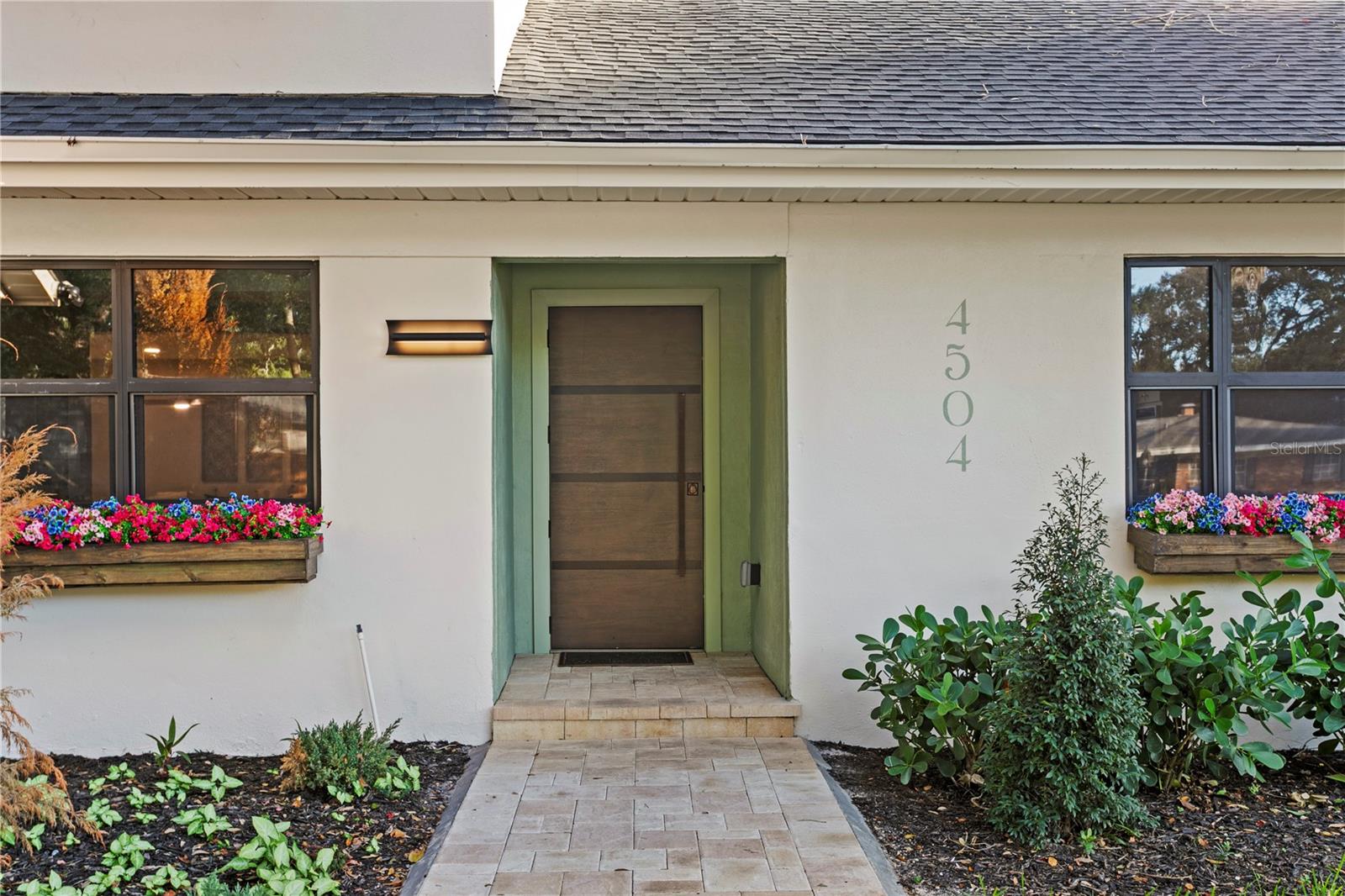 Listing photo id 59 for 4504 Lamb Avenue