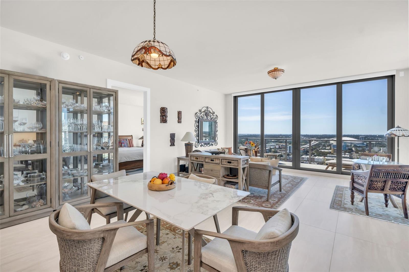 Listing photo id 9 for 301 1st Street S 3305