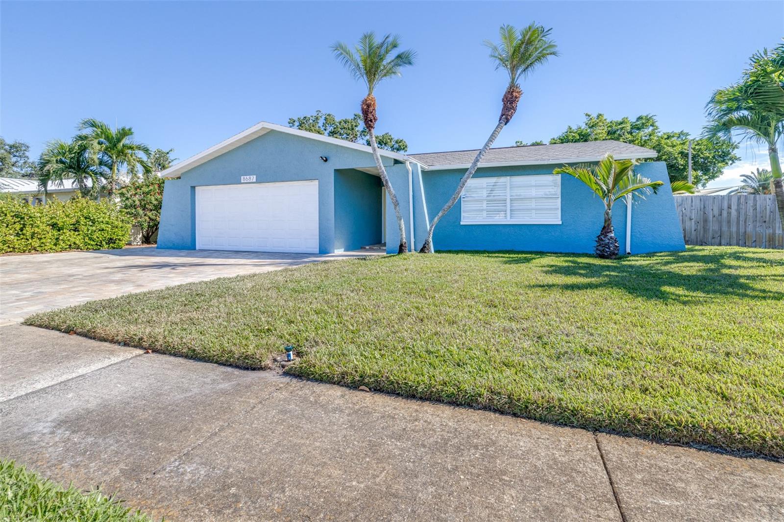 Image 10 of 96 For 8687 Matthew Street