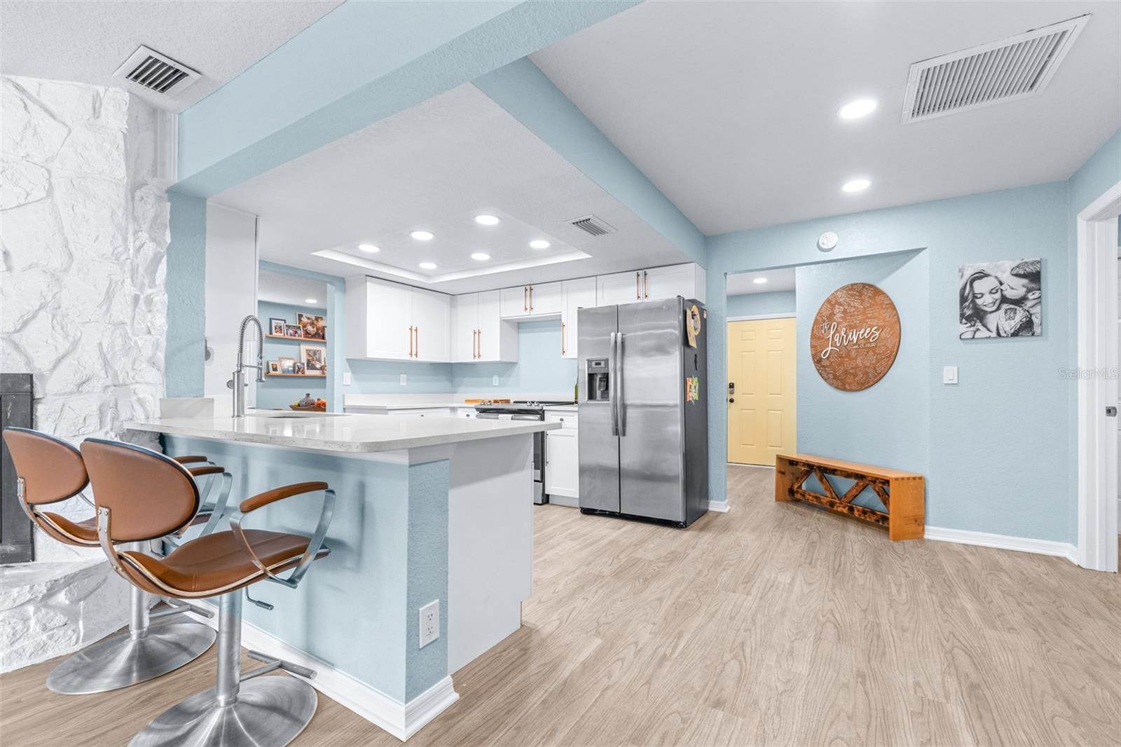 Image 30 of 96 For 8687 Matthew Street