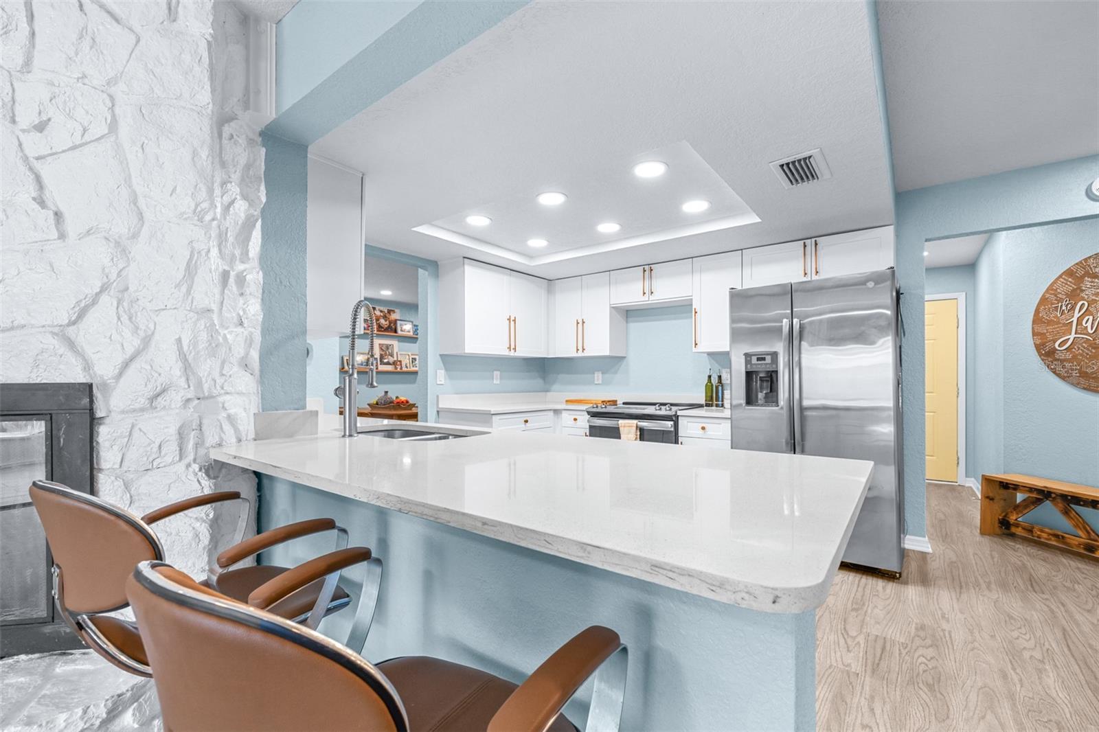 Image 31 of 96 For 8687 Matthew Street