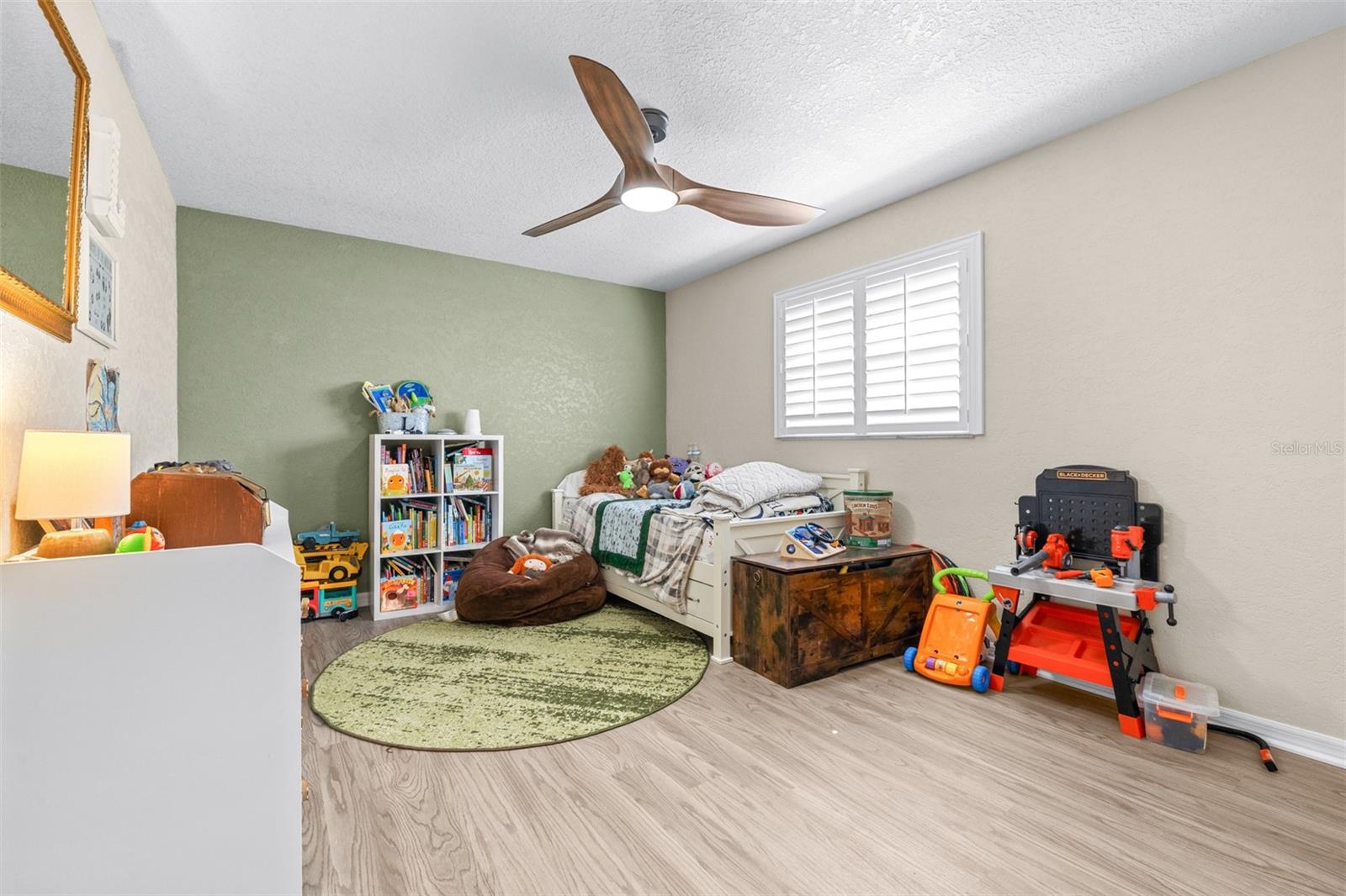 Image 47 of 96 For 8687 Matthew Street