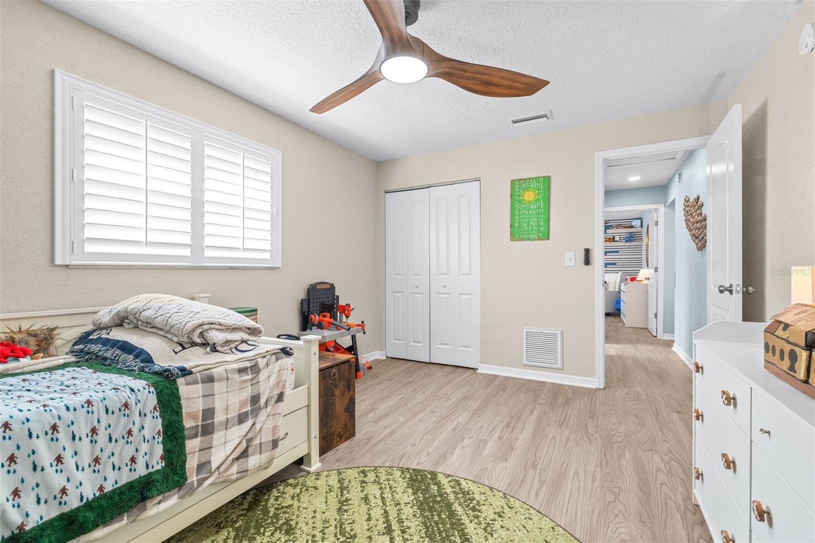 Image 49 of 96 For 8687 Matthew Street