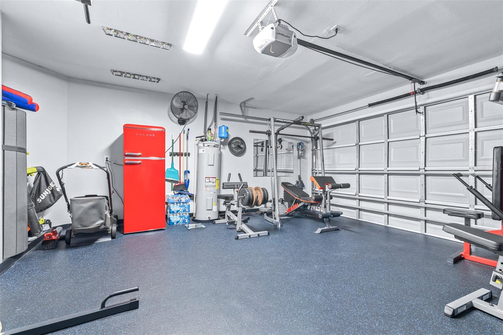 Image 51 of 96 For 8687 Matthew Street